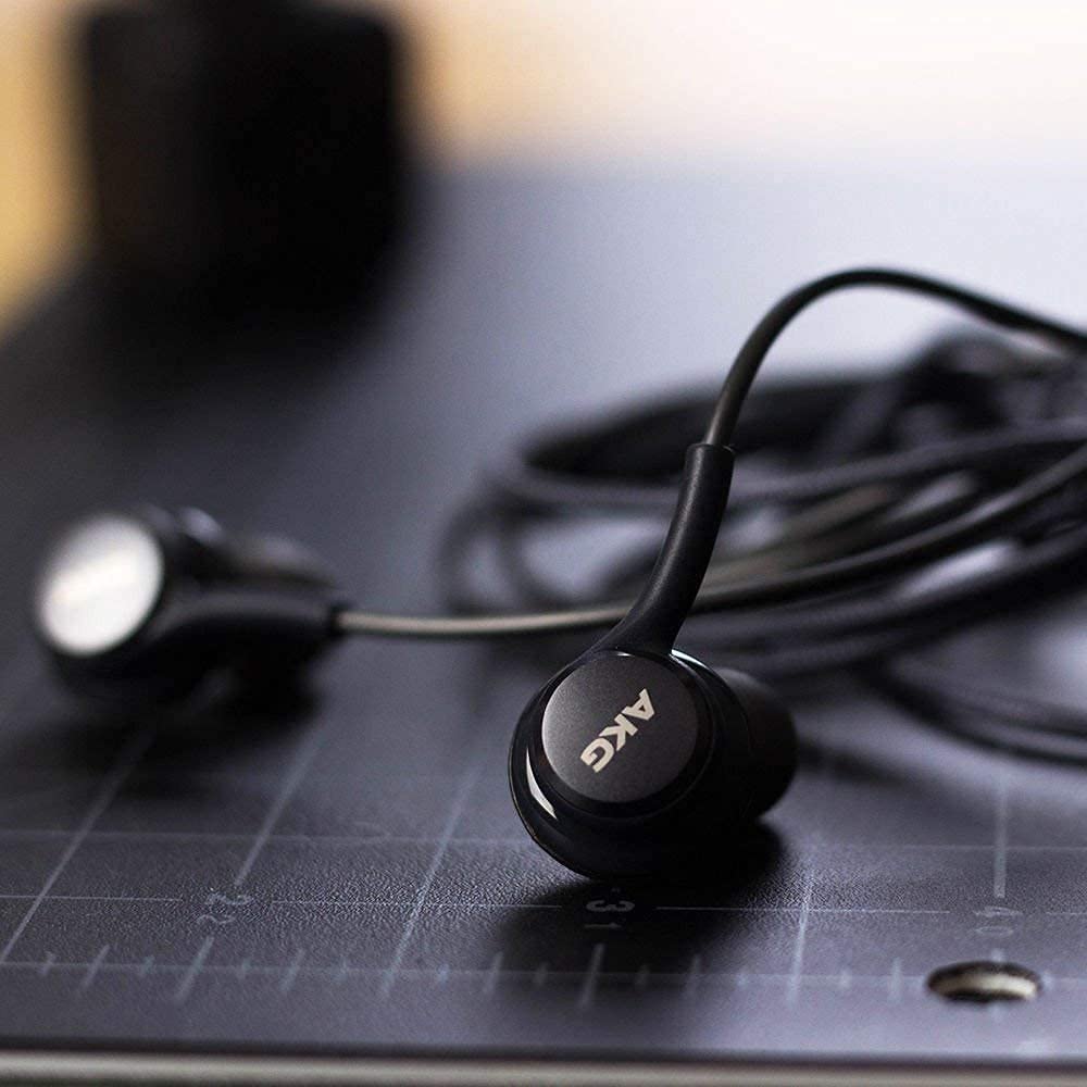 Samsung AKG Wired Earbuds Original 3.5mm in-Ear Earbud Headphones